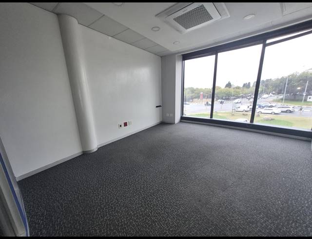1,386M² OFFICE TO LET IN RIVONIA